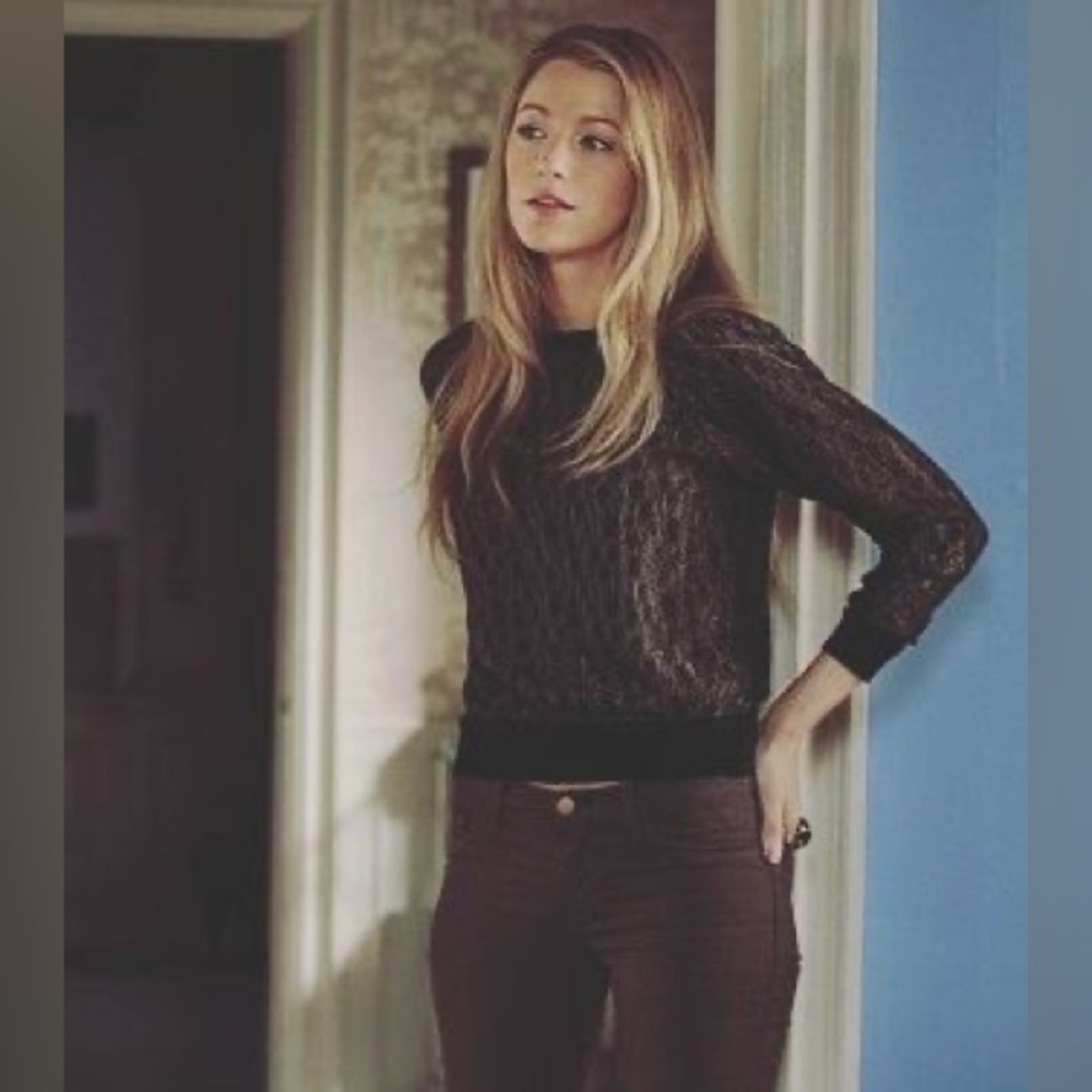 WILL BE REMOVING SOON Barney’s New York ASO gossip girl